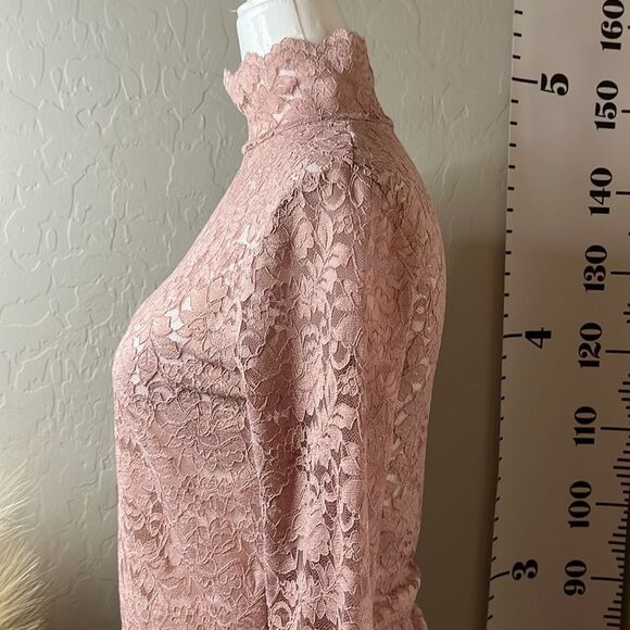 PINK stretchy long sleeve mock turtleneck lacy sheer blouse/top size medium - Picture 5 of 11